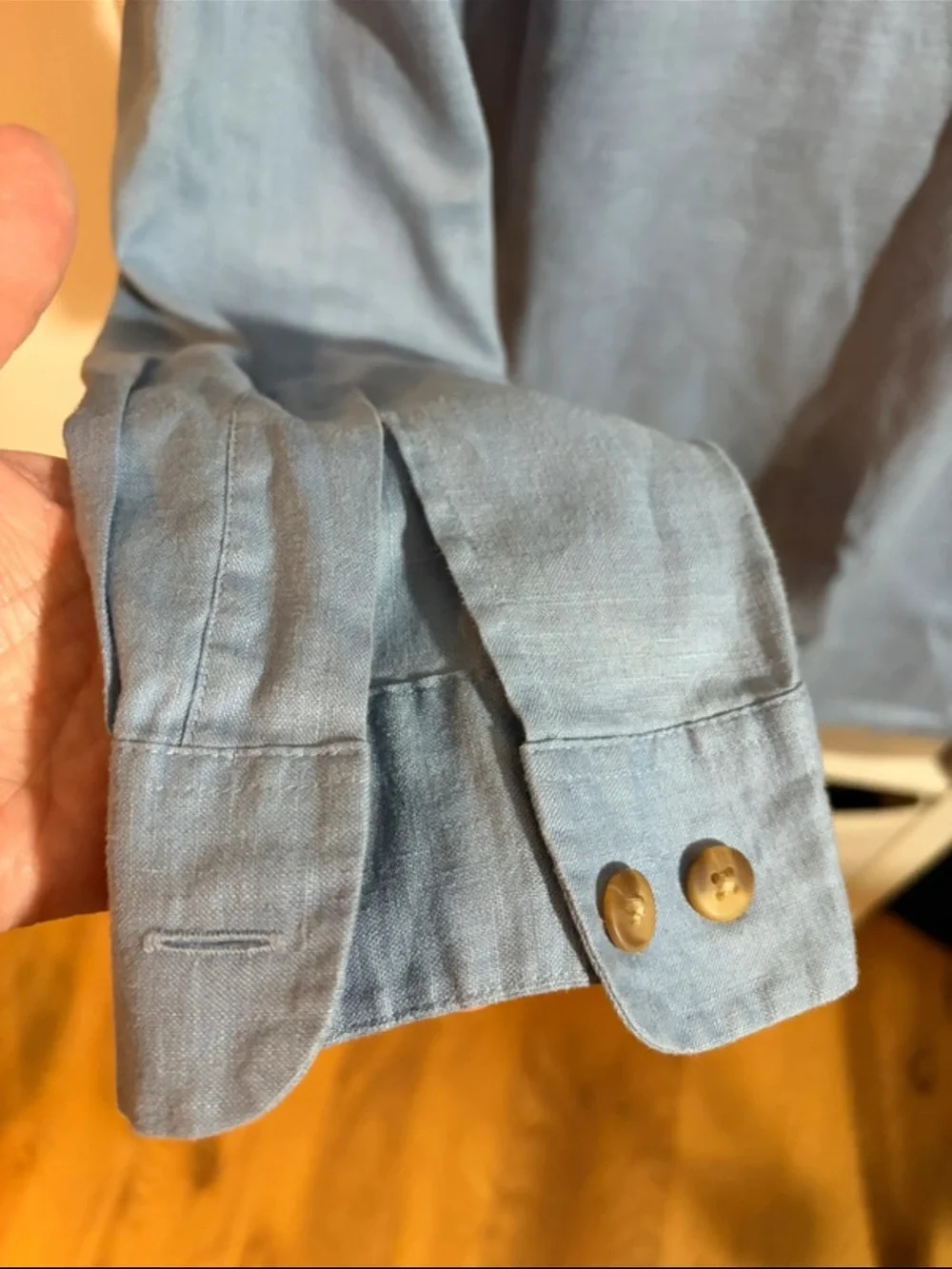 Ann Taylor lightweight button